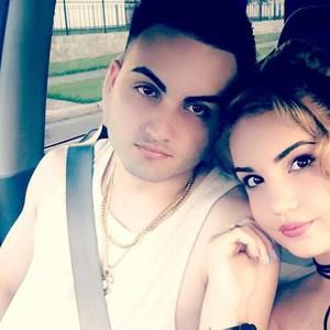 Meet your Posher, Roberto